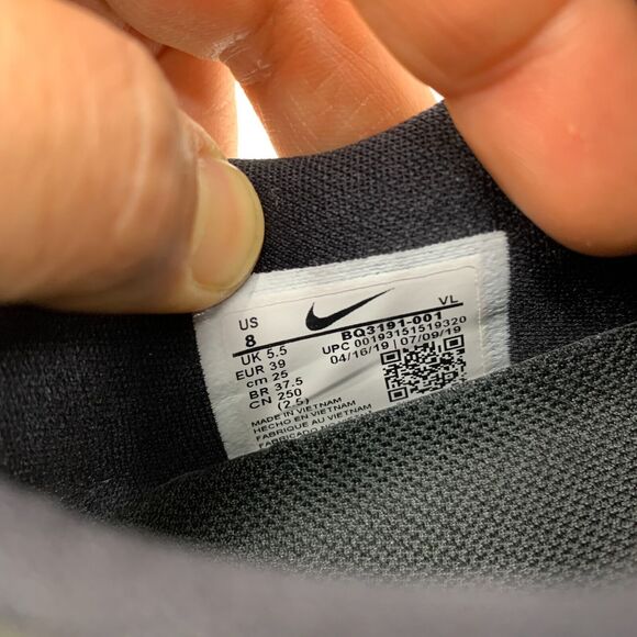 Nike Running Shoes Womens 8 Zoom Winflo 6 Shield Black Athletic Sports Training - Picture 10 of 12